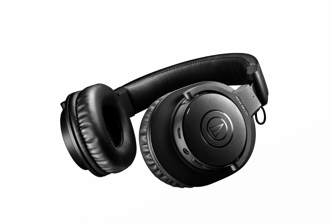 ATH M20xBT Black 3